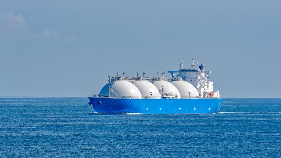 India’s Energy Import Bill Jumps 82% Due to High Oil Prices