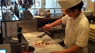 Italians Rave About Japanese Pizza