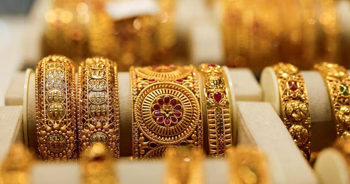 Govt raises import duty on gold, silver after PM's appeal
