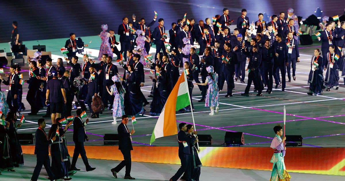Modi Commends Indian Contingent At Asian Games
