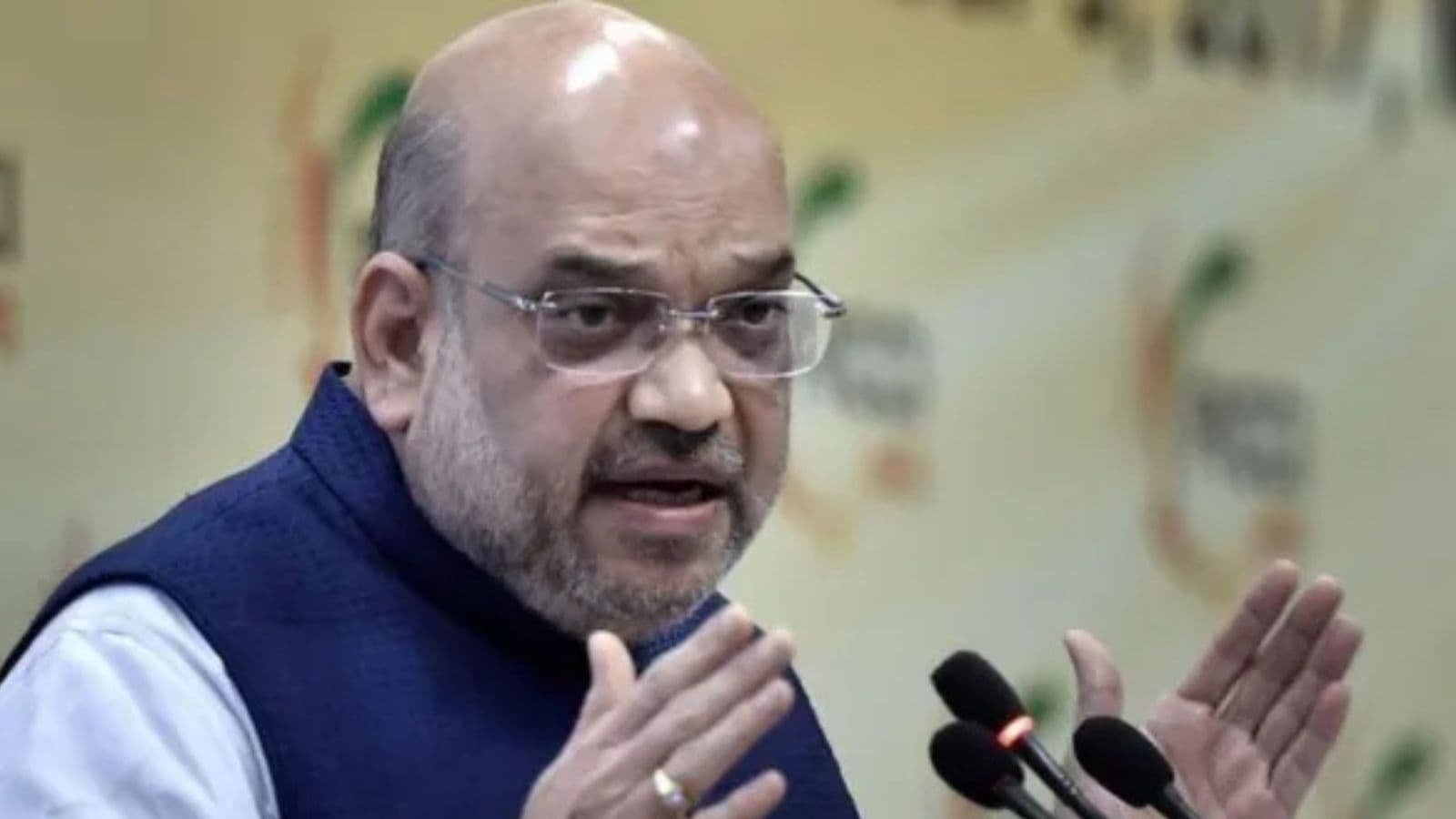 Amit Shah says infiltrators leaving Bengal on their own amid crackdown