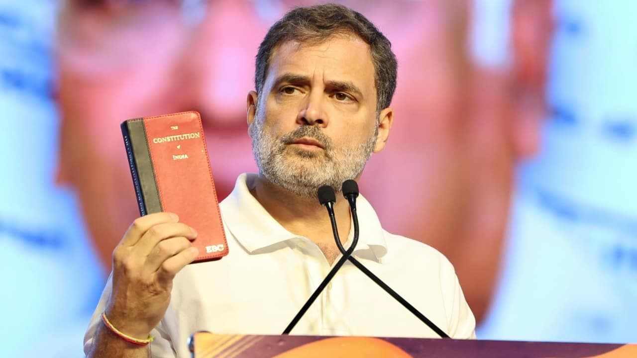 Congress failed Dalits in past , says Rahul Gandhi ; vows bigger role in party