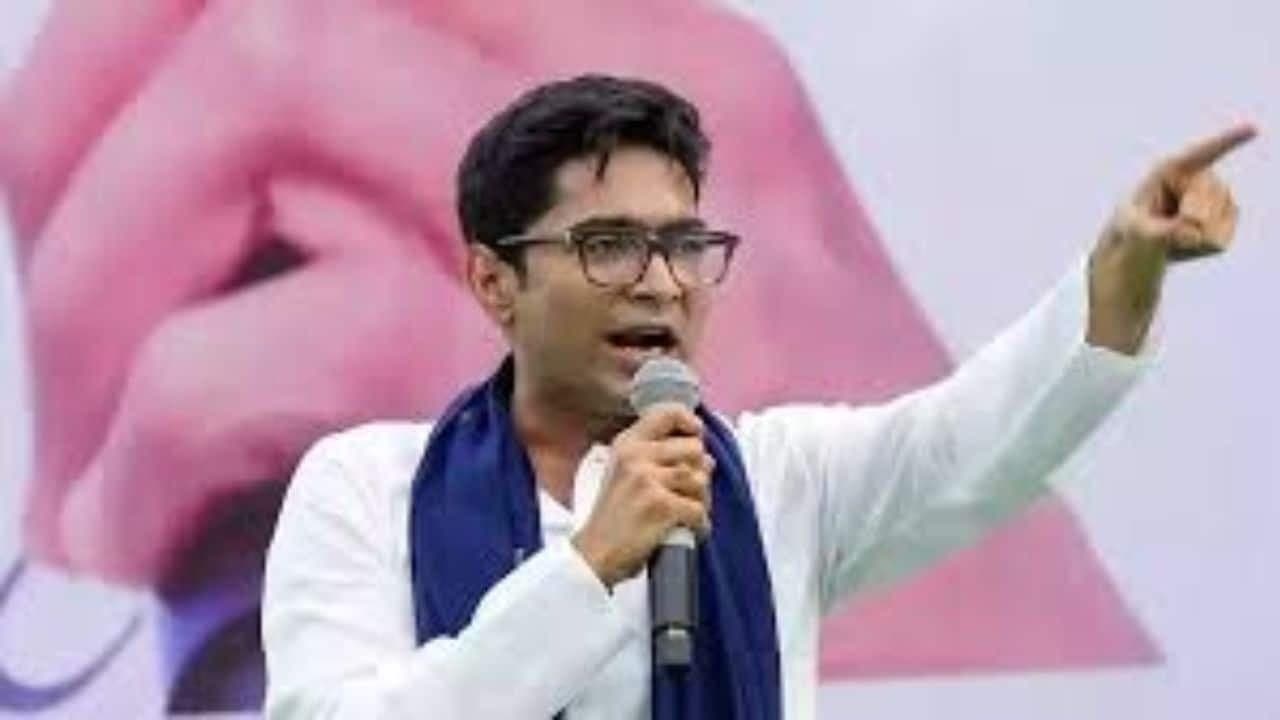 TMC split row : Abhishek Banerjee to present party case before Speaker Birla today