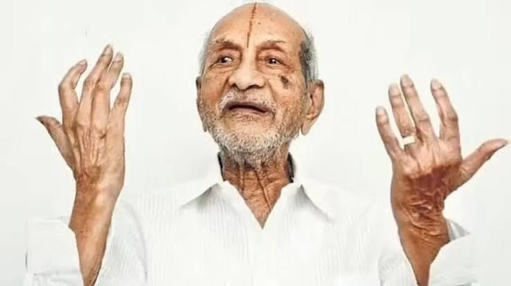 Sengol craftsman Vummidi Ethiraj