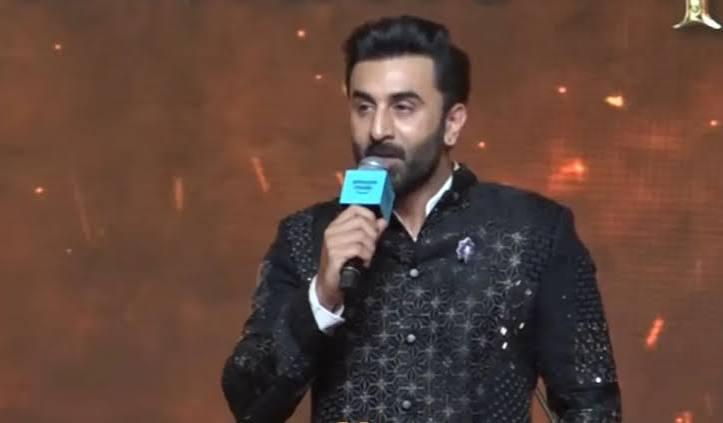 A slip of the tongue': Ranbir Kapoor apologises for Dussehra gaffe at Ramayana event