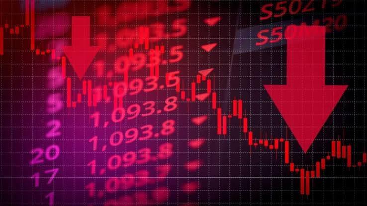 Sensex slides over 450 points as Brent tops $113, IT stocks buck the selloff