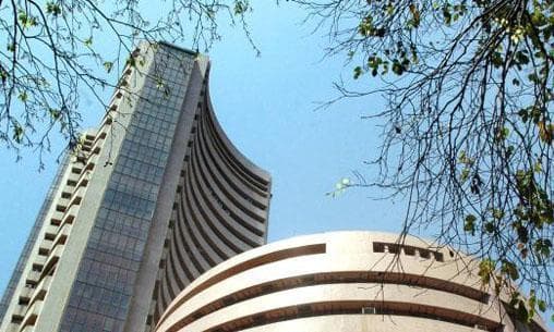 Rupee Rises 20 Paise to 94 . 20 Against US Dollar in Early Trade