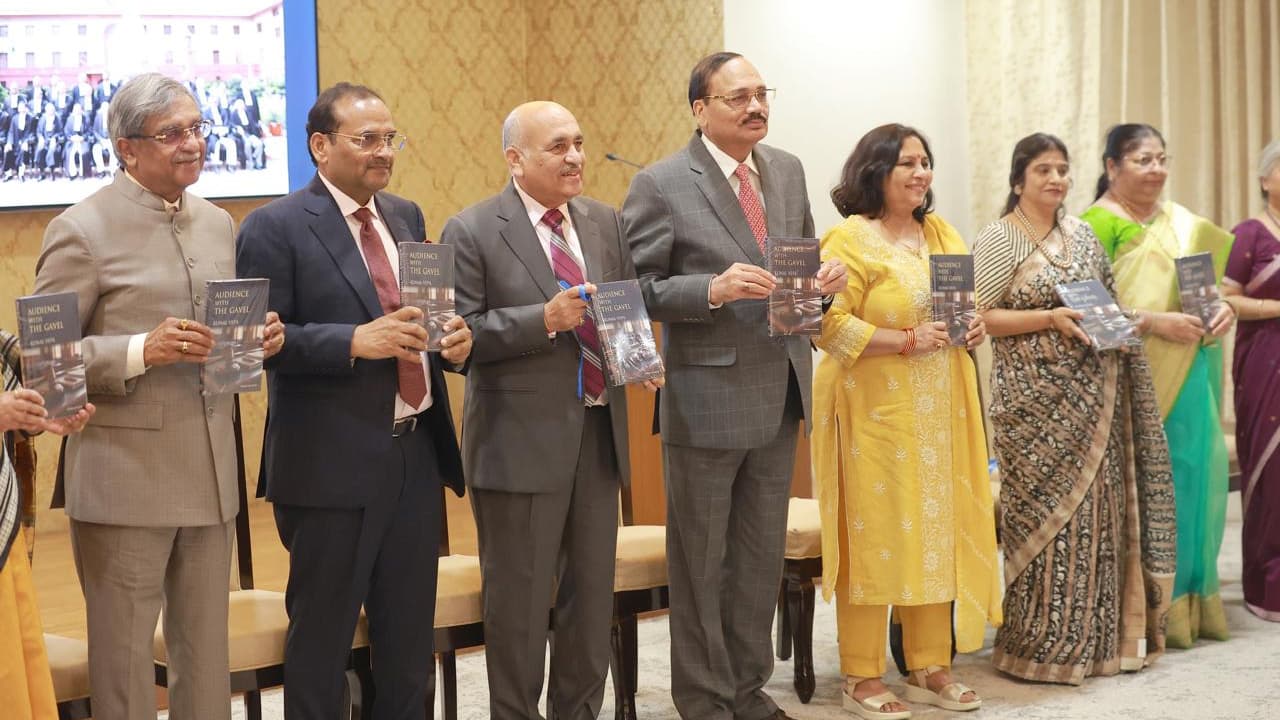 Audience With The Gavel : Memoir On Justice Pankaj Mithal Released At Supreme Court