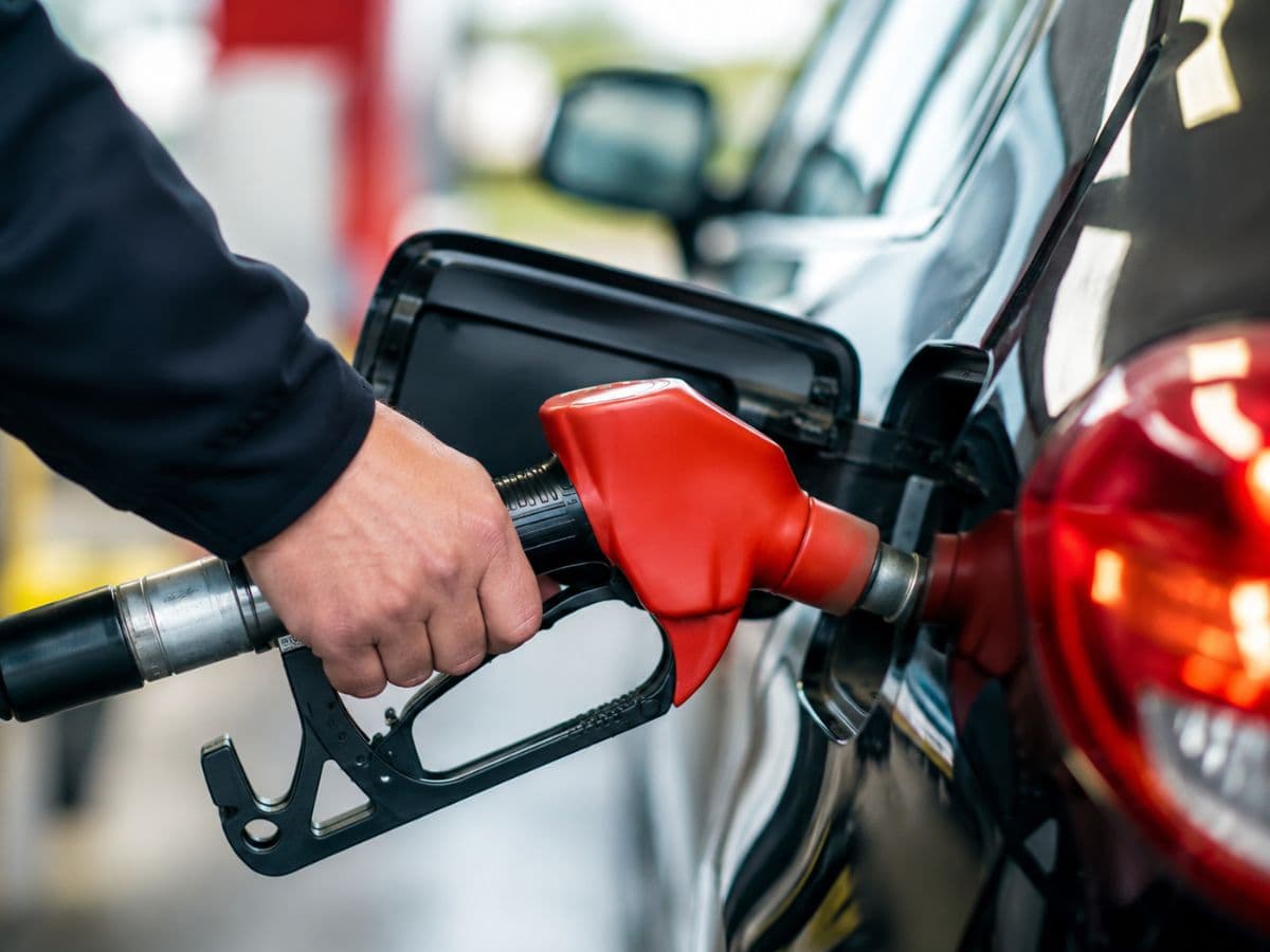 After E20 In Petrol , India May Soon Mandate Diesel - Isobutanol Blends ; Here What It Means For Consumers And Fuel Sector