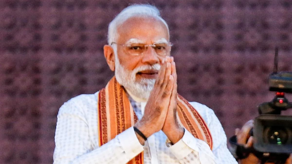 Modi govt completes 12 years : NDA leaders hail welfare push , global rise under PM