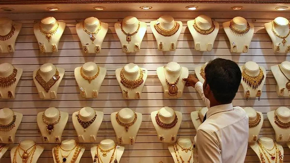 Today’s Gold Rate in India September 24: Gold prices down in Delhi, Mumbai, Kolkata, Chennai, Bengaluru