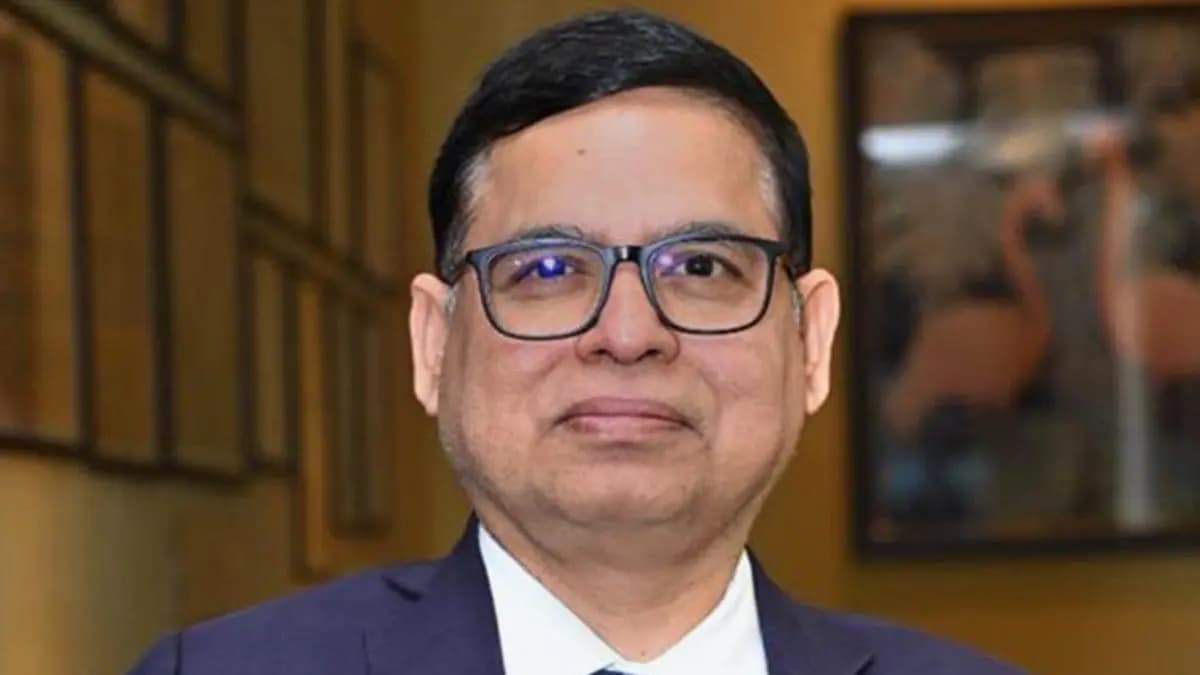 Central Bank to enter wealth management , credit card biz in H2 FY27