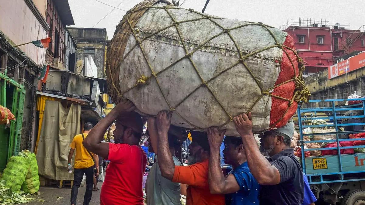 An economic agenda for Bengal