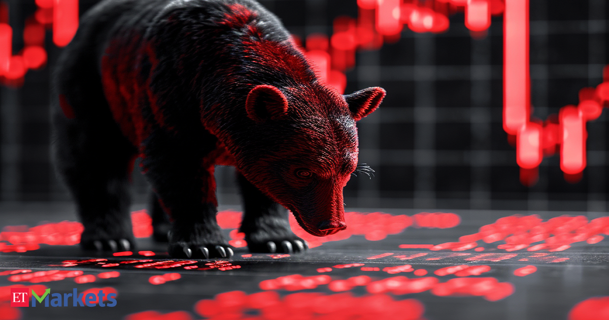 Sensex drops 600 points, Nifty below 23,450. 5 key factors behind today's D-St rout