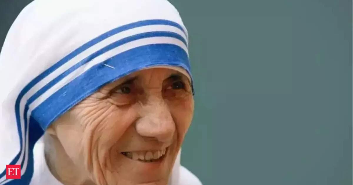 Quote of the day by Mother Teresa: 'If you judge people, you have no time to...' - Timeless wisdom on humanity and compassion by Saint Teresa of Calcutta