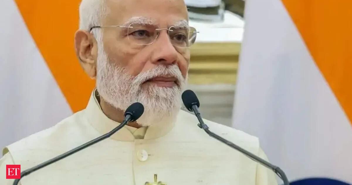PM Modi urges citizens to stay hydrated, protect vulnerable groups amid rising heatwave