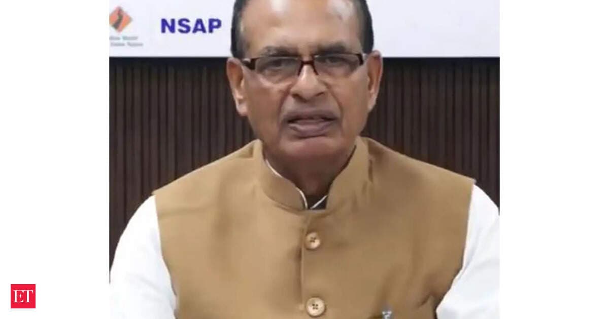 Union Minister Shivraj Chouhan releases first instalment of over Rs 10,000 cr under PMAY-G for 12 States
