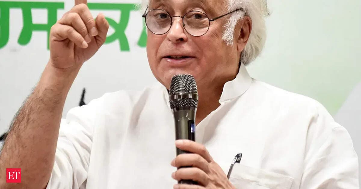 Pradhan Mantri-Mantri Pradhan 'jugalbandi' destroying hopes of lakhs of youth: Congress