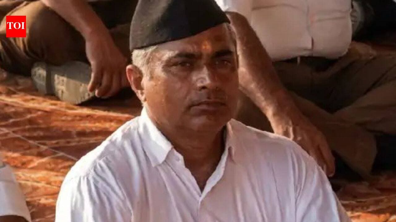 'Attacked with hammer, iron tool': RSS functionary Rameshwar Tiwari dies after assault in UP