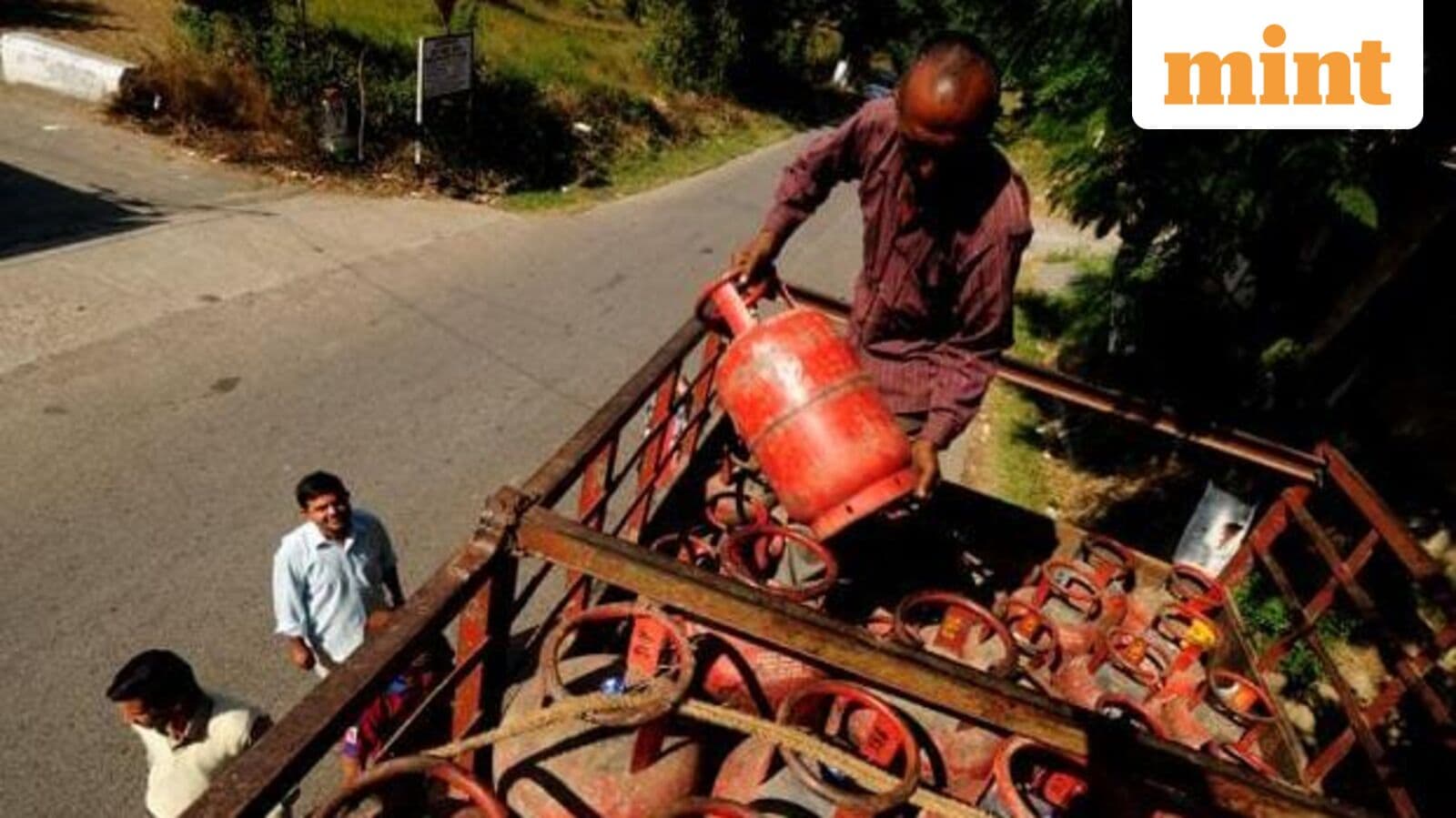 What is LPG subsidy? Know rules, eligibility and how to spot fake LPG delivery messages and avoid scams | Explained