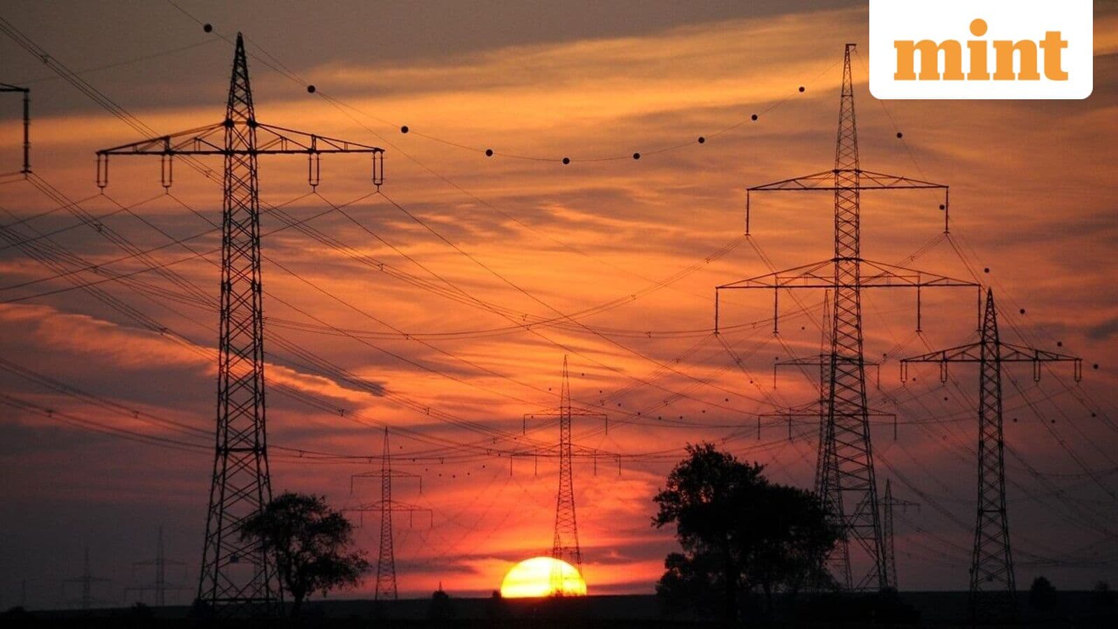 India's peak power demand hits fresh high of 265.44 GW on 20 May as heatwave persists